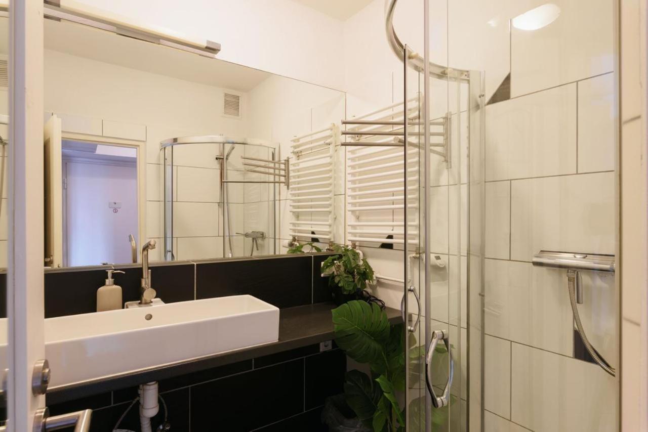 Modern Vienna Apartment In Prime Location Exteriör bild