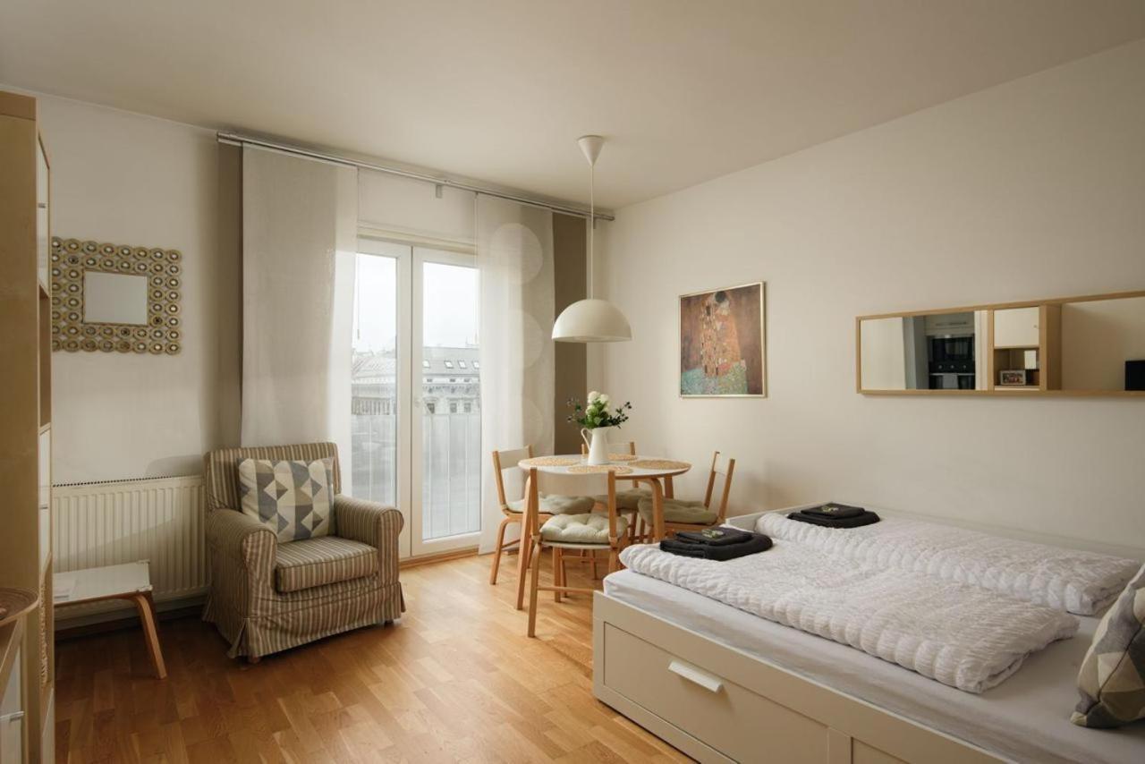 Modern Vienna Apartment In Prime Location Exteriör bild